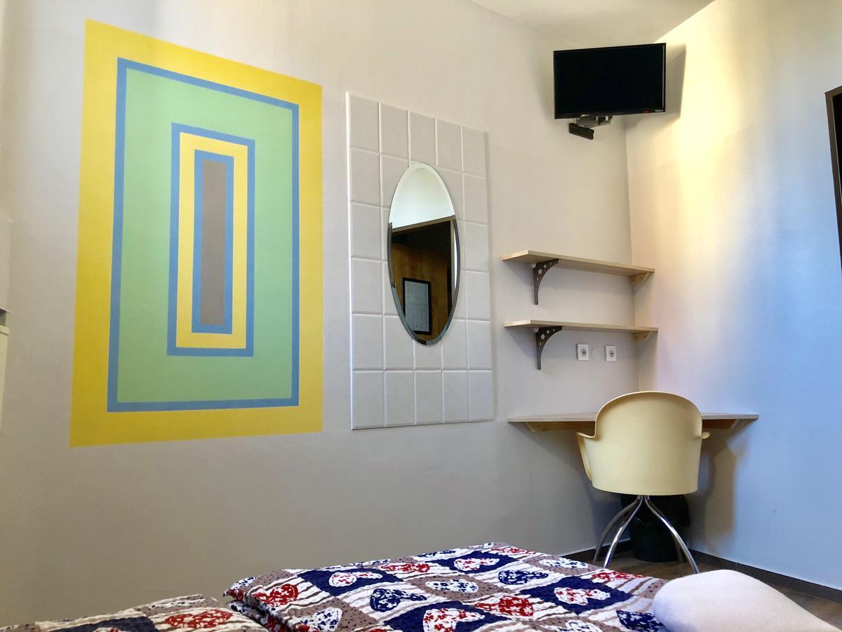Aladin Hostel Любляна Екстериор снимка