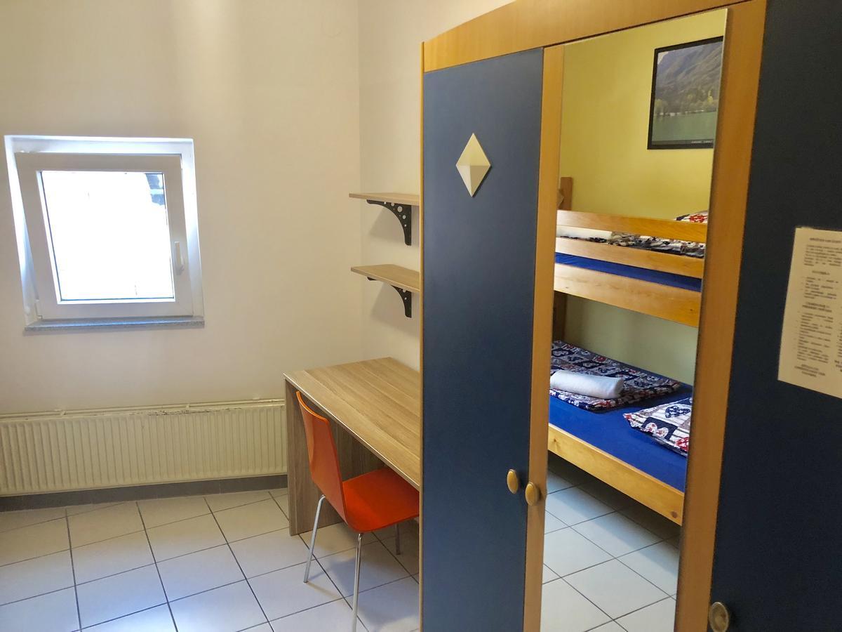 Aladin Hostel Любляна Екстериор снимка