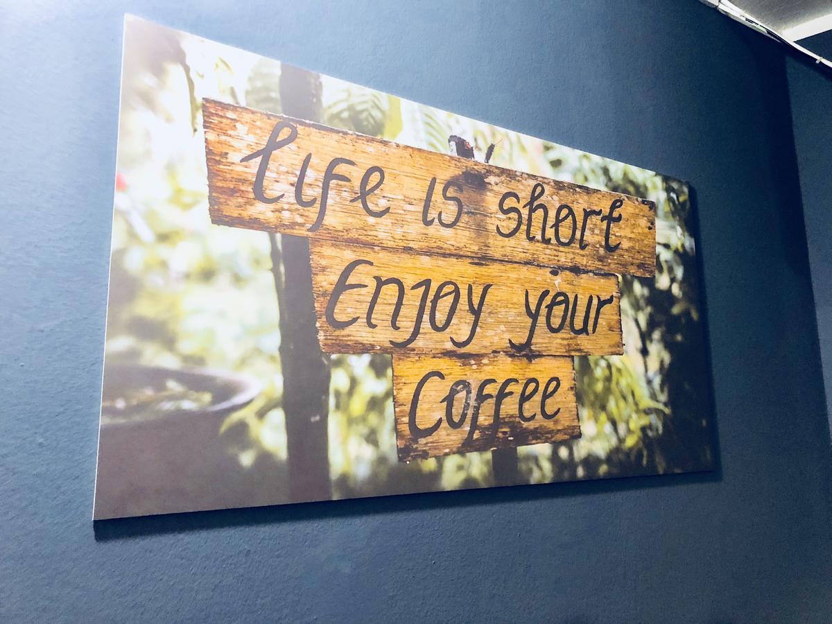 Aladin Hostel Любляна Екстериор снимка