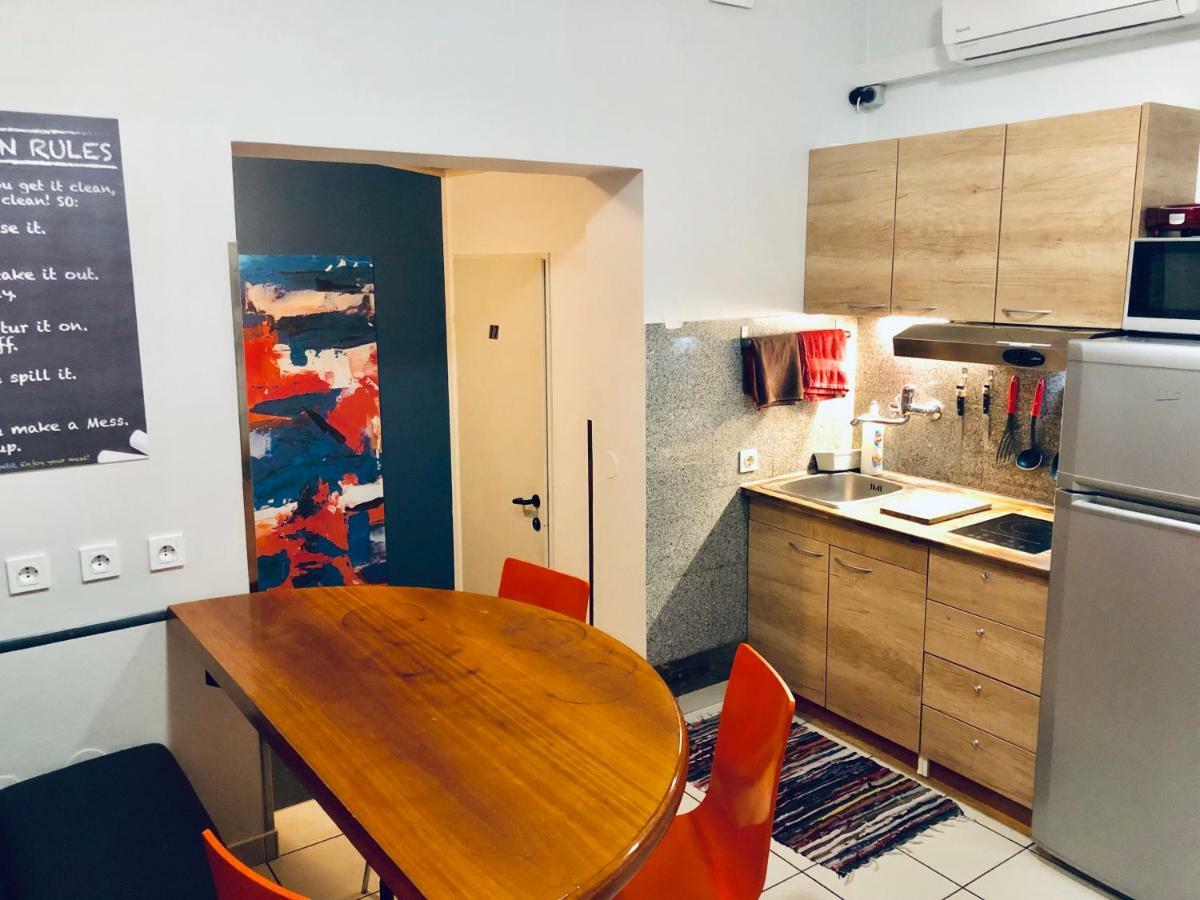 Aladin Hostel Любляна Екстериор снимка